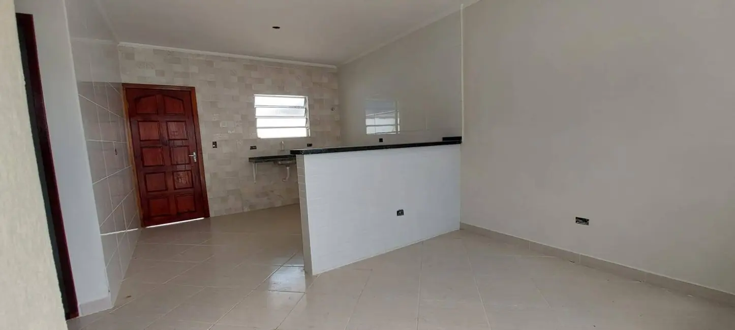 Casa com 2 quartos à venda, 60m2 em Mongagua - SP - imagem 8 Foto 8 de Casa com 2 quartos à venda, 60m2 em Mongagua - SP