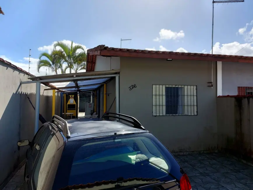 Foto 1 de Casa com 2 quartos à venda, 61m2 em Mongagua - SP