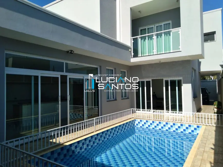 Foto 4 de Sobrado com 3 quartos à venda, 250m2 em Boituva - SP