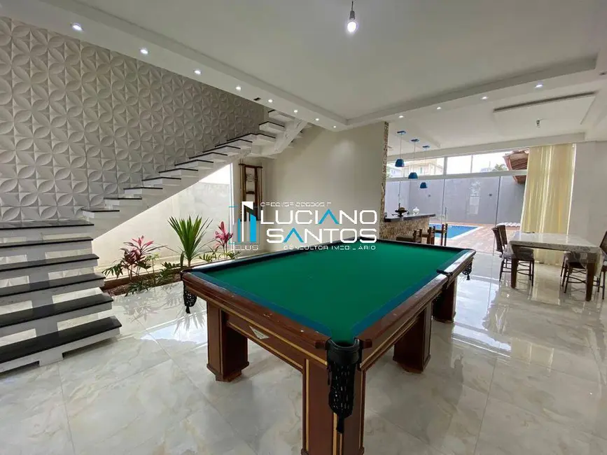 Foto 1 de Sobrado com 4 quartos à venda, 437m2 em Boituva - SP