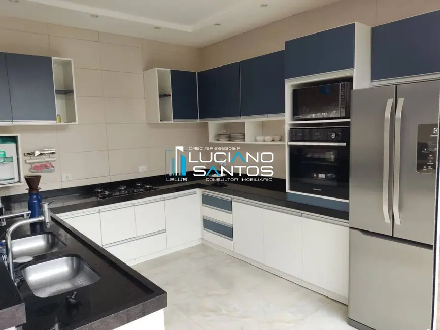 Foto 4 de Sobrado com 4 quartos à venda, 437m2 em Boituva - SP