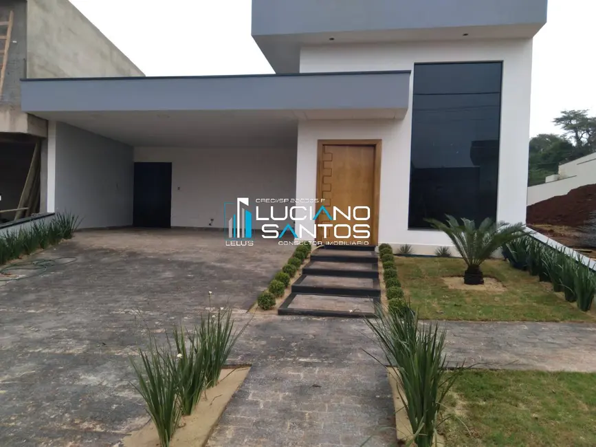 Foto 3 de Casa com 3 quartos à venda, 300m2 em Boituva - SP