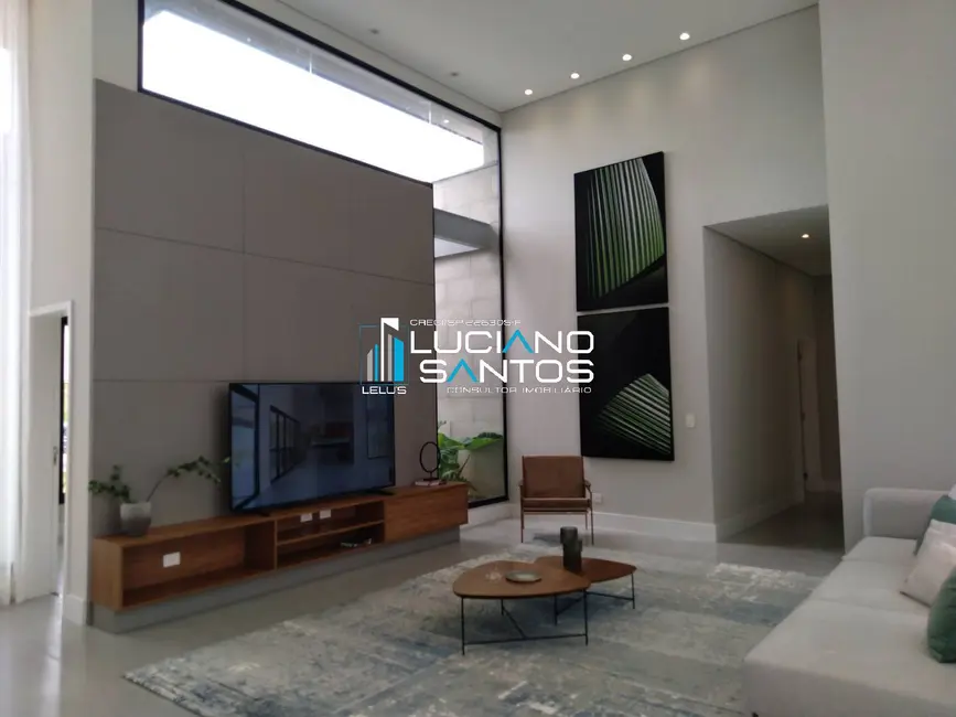 Foto 10 de Casa à venda, 365m2 em Kurumin, Itu - SP