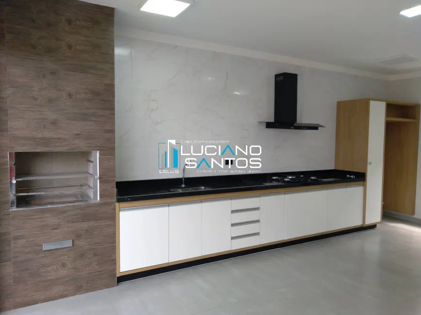 Foto 2 de Casa com 3 quartos à venda, 266m2 em Boituva - SP