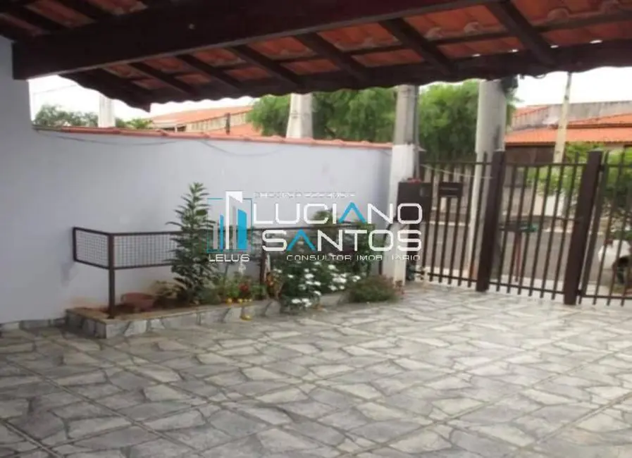 Foto 2 de Casa com 2 quartos à venda, 110m2 em Boituva - SP