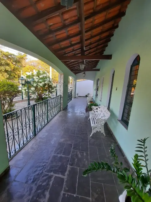 Casa com 3 quartos à venda e para alugar, 347m2 em Parque Residencial Presidente Médici, Itu - SP - imagem 8 Foto 8 de Casa com 3 quartos à venda e para alugar, 347m2 em Parque Residencial Presidente Médici, Itu - SP