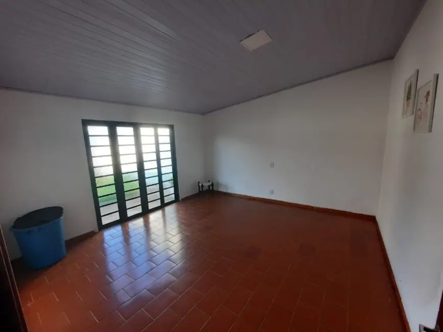 Casa com 3 quartos à venda e para alugar, 347m2 em Parque Residencial Presidente Médici, Itu - SP - imagem 6 Foto 6 de Casa com 3 quartos à venda e para alugar, 347m2 em Parque Residencial Presidente Médici, Itu - SP