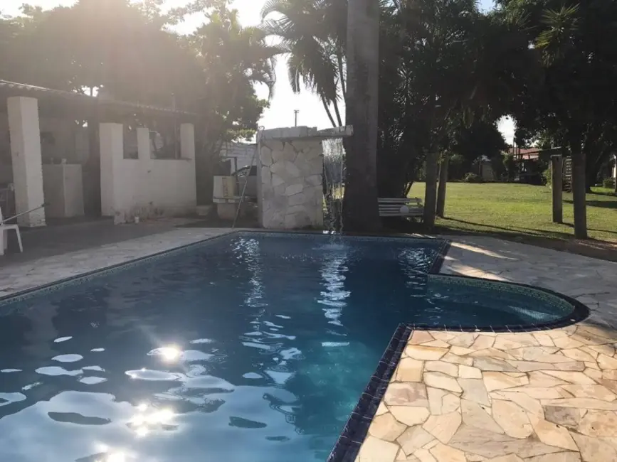 Chácara com 4 quartos para alugar, 2000m2 em Itu - SP - imagem 4 Foto 4 de Chácara com 4 quartos para alugar, 2000m2 em Itu - SP