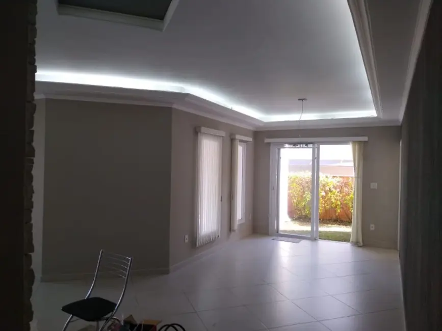 Foto 7 de Casa de Condomínio com 3 quartos à venda, 210m2 em Itapecerica, Salto - SP