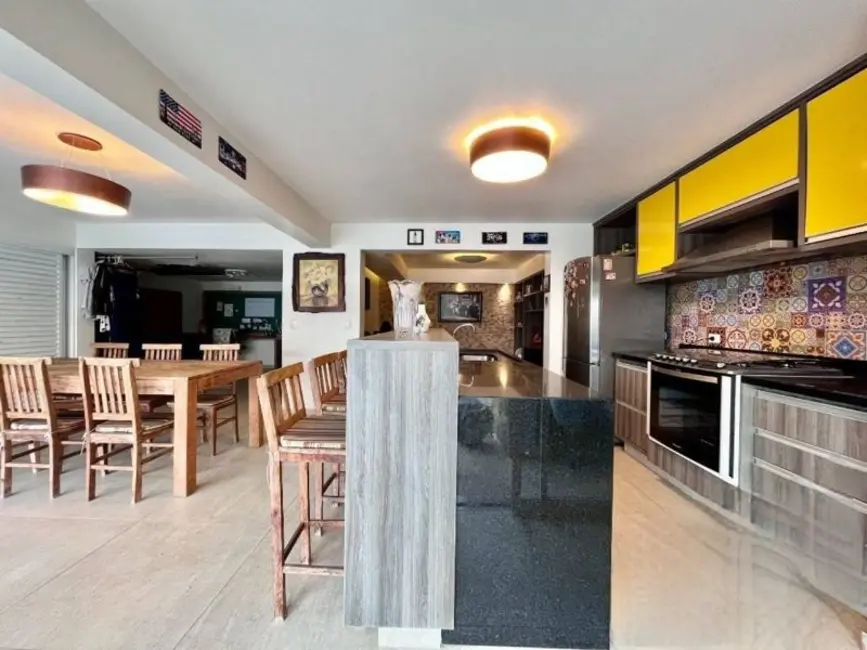 Foto 6 de Casa com 3 quartos à venda, 248m2 em São Luiz, Itu - SP