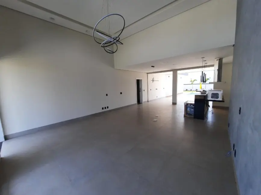 Casa de Condomínio com 3 quartos à venda, 233m2 em Itu - SP - imagem 4 Foto 4 de Casa de Condomínio com 3 quartos à venda, 233m2 em Itu - SP