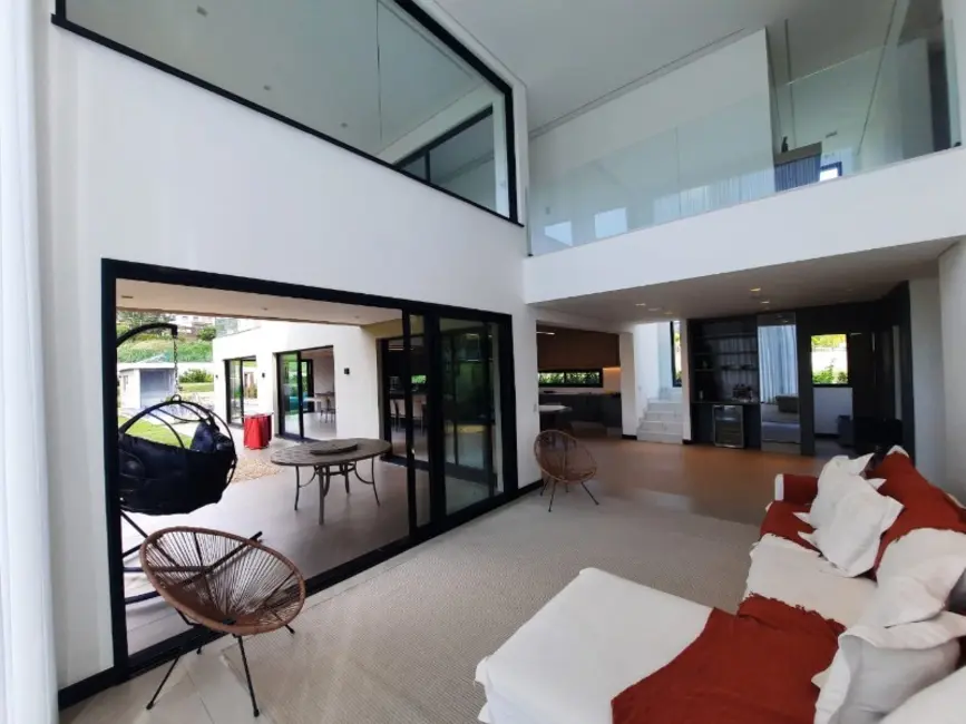 Casa de Condomínio com 5 quartos à venda, 526m2 em Kurumin, Itu - SP - imagem 3 Foto 3 de Casa de Condomínio com 5 quartos à venda, 526m2 em Kurumin, Itu - SP