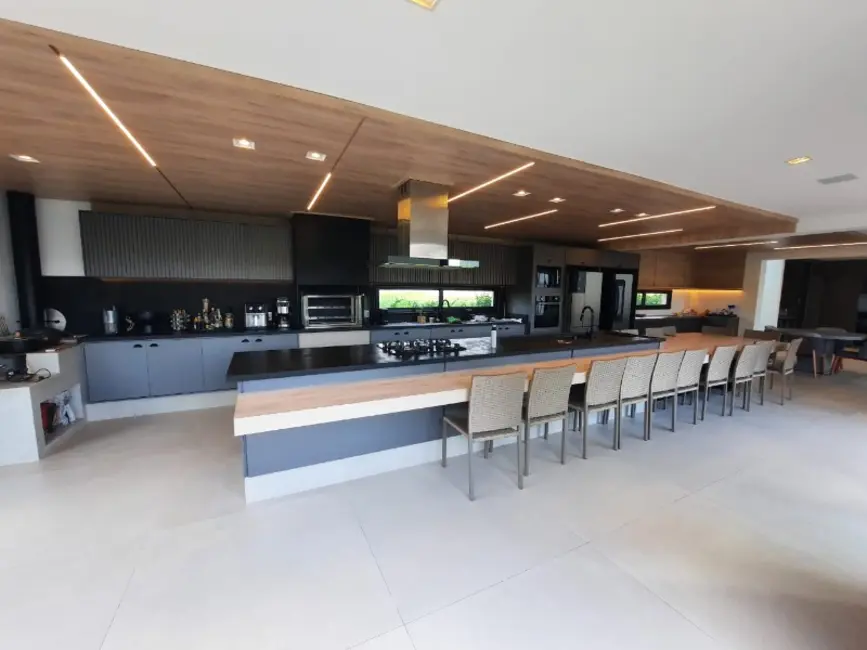 Casa de Condomínio com 5 quartos à venda, 526m2 em Kurumin, Itu - SP - imagem 5 Foto 5 de Casa de Condomínio com 5 quartos à venda, 526m2 em Kurumin, Itu - SP