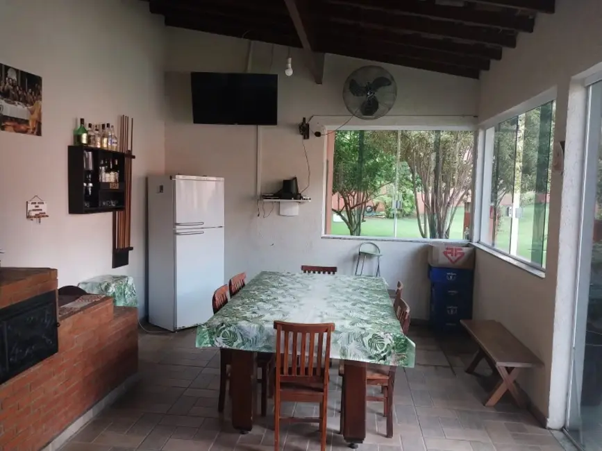 Foto 9 de Chácara com 3 quartos à venda, 210m2 em Parque Residencial Quinta das Laranjeiras, Itu - SP