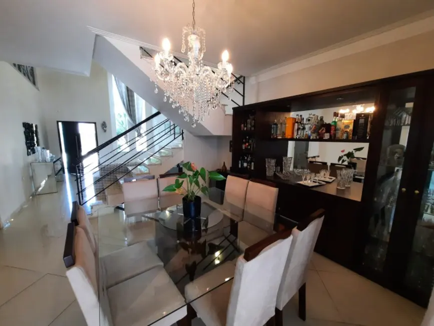 Casa de Condomínio com 3 quartos à venda, 209m2 em Parque do Varvito, Itu - SP - imagem 6 Foto 6 de Casa de Condomínio com 3 quartos à venda, 209m2 em Parque do Varvito, Itu - SP