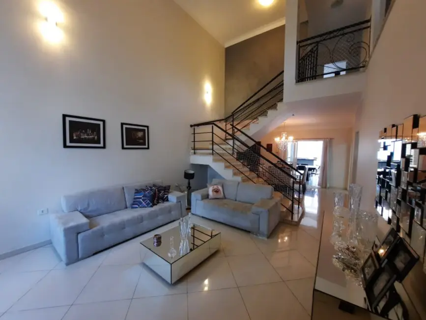 Foto 1 de Casa de Condomínio com 3 quartos à venda, 209m2 em Parque do Varvito, Itu - SP