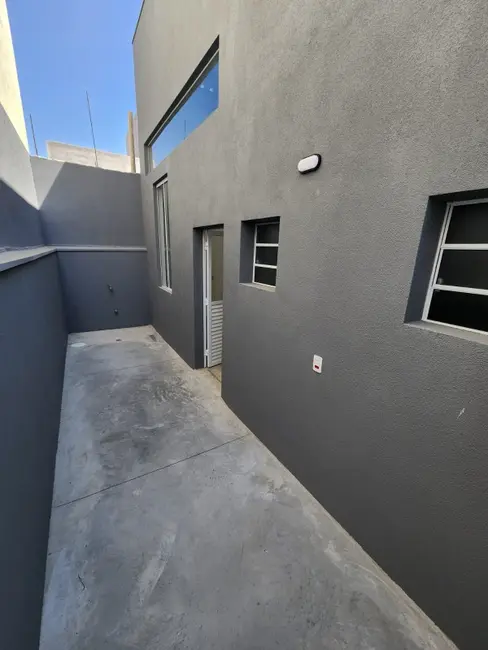 Foto 8 de Armazém / Galpão à venda, 128m2 em Salto - SP