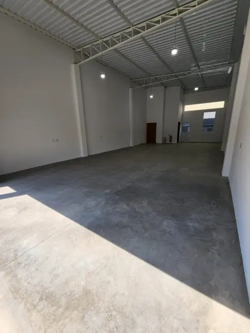 Foto 6 de Armazém / Galpão à venda, 128m2 em Salto - SP