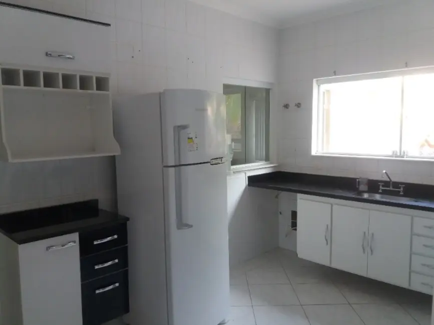 Casa de Condomínio com 3 quartos para alugar, 400m2 em Bairro Campos de Santo Antônio, Itu - SP - imagem 6 Foto 6 de Casa de Condomínio com 3 quartos para alugar, 400m2 em Bairro Campos de Santo Antônio, Itu - SP