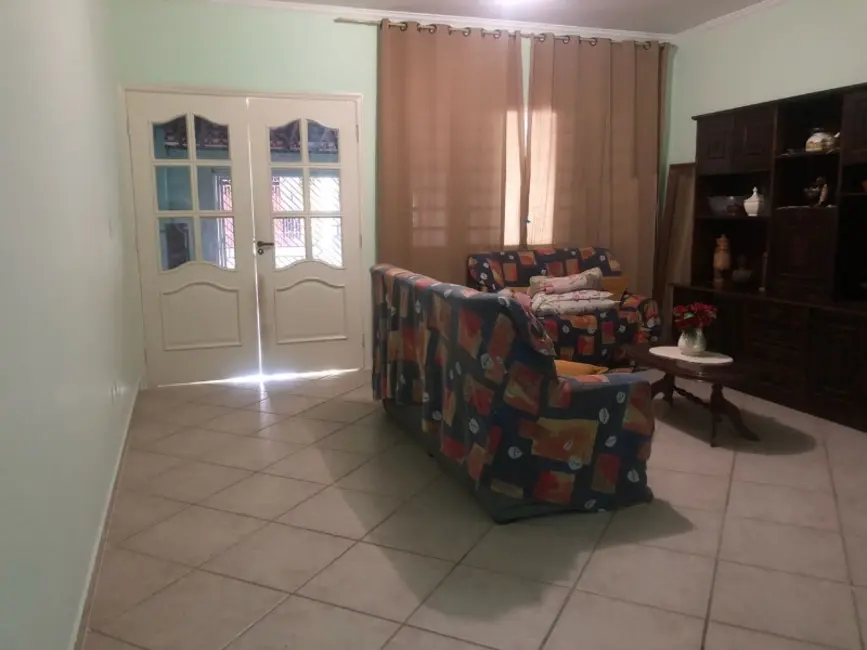 Foto 2 de Casa com 3 quartos à venda, 180m2 em Jardim Rosinha, Itu - SP