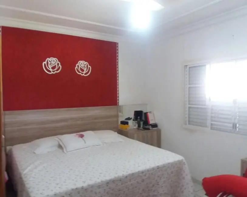 Foto 4 de Casa com 3 quartos à venda, 320m2 em Parque Village Castelo, Itu - SP