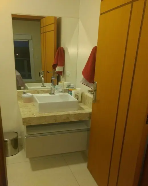 Foto 6 de Casa com 3 quartos à venda, 274m2 em Salto - SP