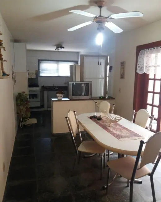 Foto 6 de Casa com 3 quartos à venda, 200m2 em Brasil, Itu - SP