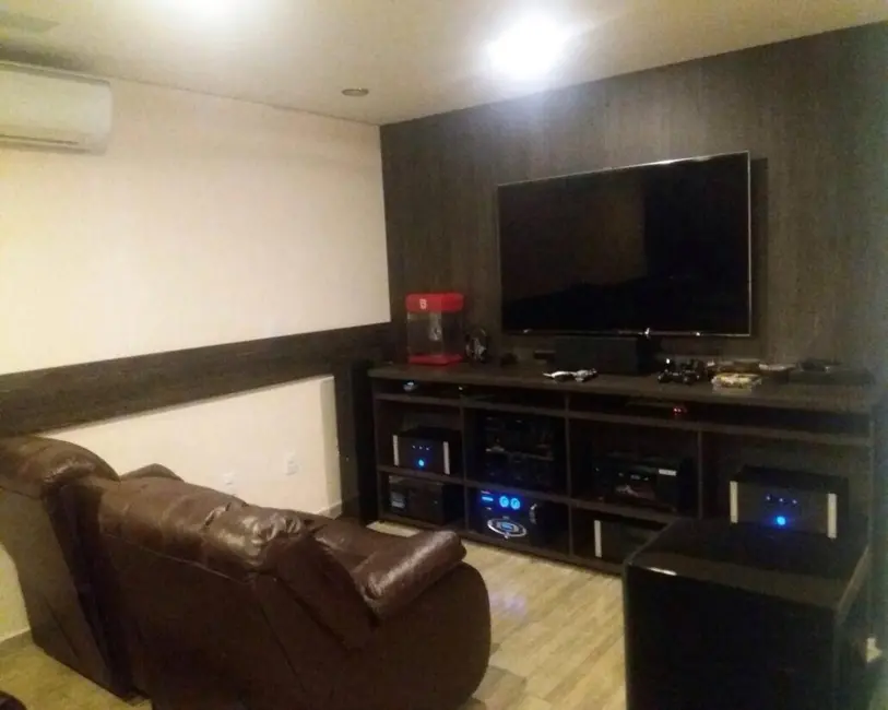 Foto 8 de Casa com 4 quartos à venda, 515m2 em Parque Residencial Potiguara, Itu - SP