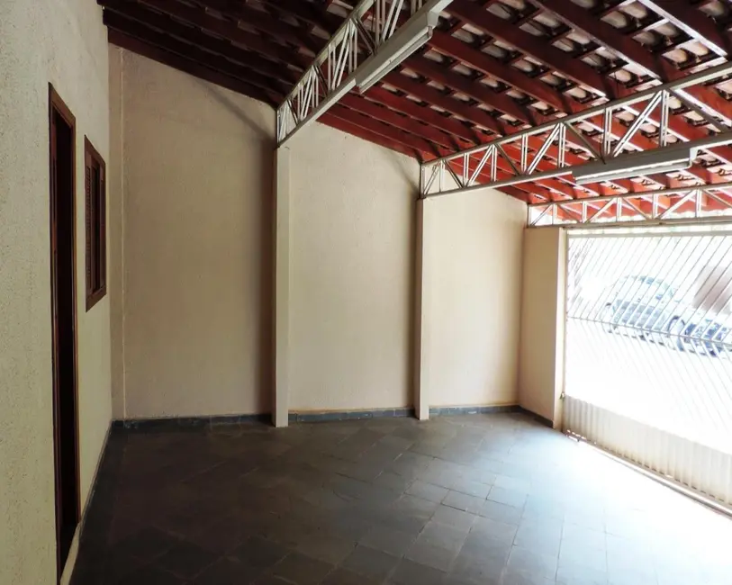 Foto 1 de Casa com 2 quartos à venda, 130m2 em Jardim das Rosas, Itu - SP