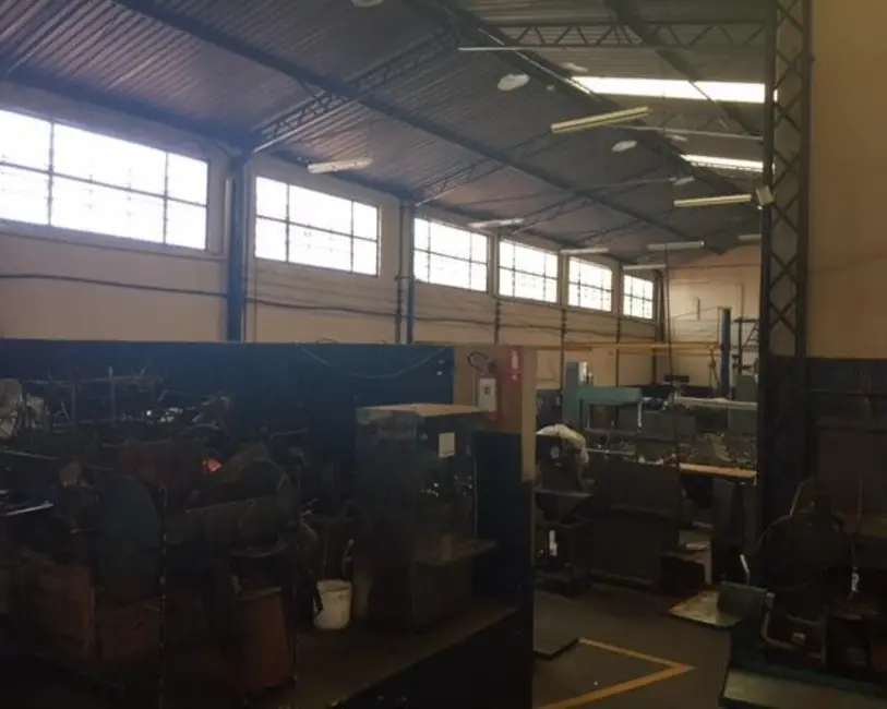 Foto 3 de Armazém / Galpão à venda, 1200m2 em Jardim Padre Bento, Itu - SP