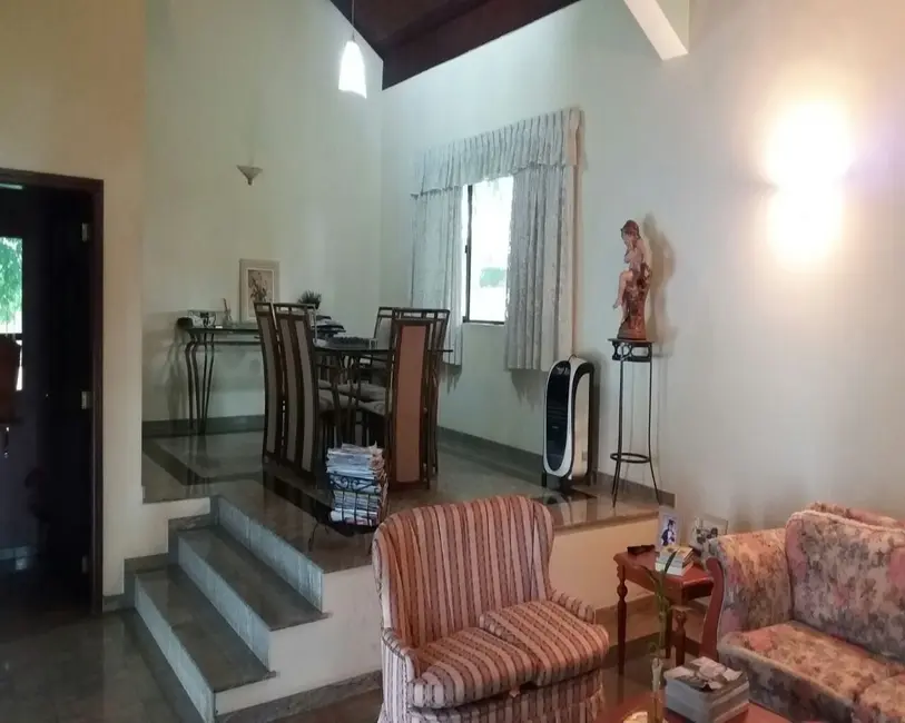 Foto 3 de Casa com 4 quartos à venda, 431m2 em Salto - SP