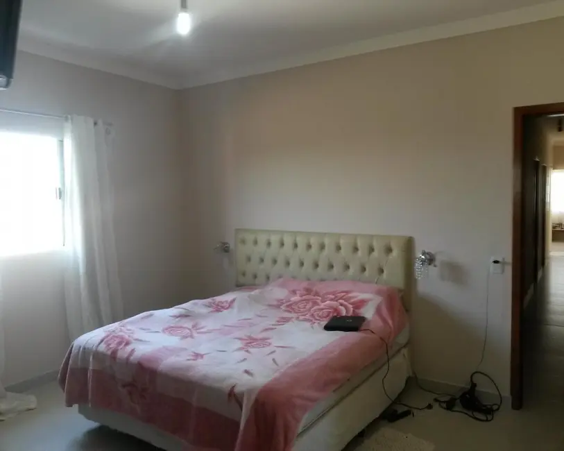 Foto 3 de Casa com 3 quartos à venda, 150m2 em Itu - SP