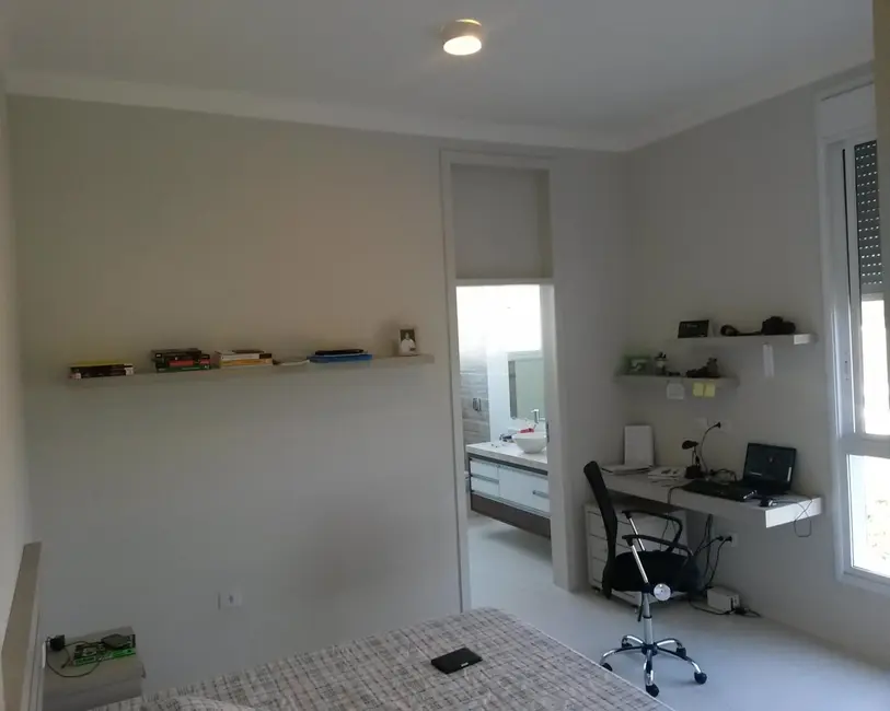 Foto 4 de Casa com 4 quartos à venda, 527m2 em Condomínio Monte Belo, Salto - SP