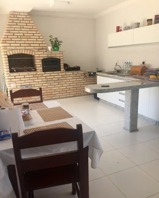 Foto 3 de Casa com 4 quartos à venda, 334m2 em Salto - SP