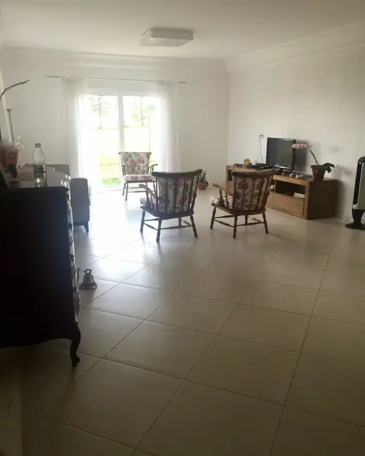 Foto 6 de Casa com 4 quartos à venda, 334m2 em Salto - SP