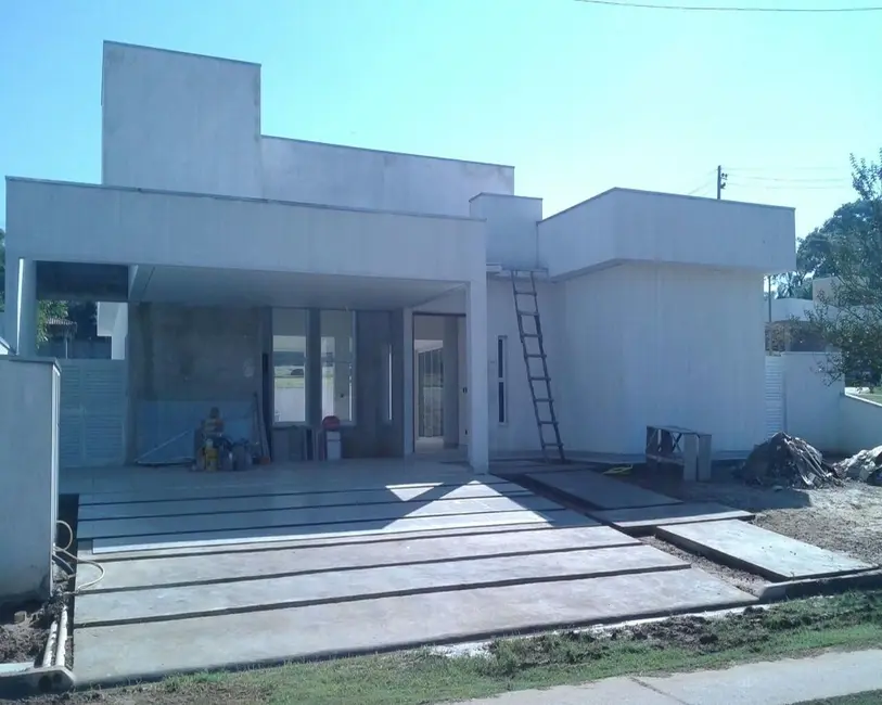 Foto 4 de Casa com 3 quartos à venda, 250m2 em Salto - SP