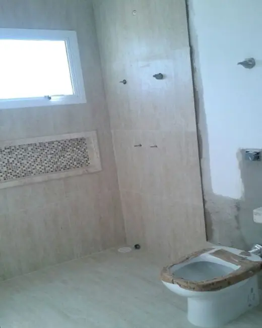 Foto 6 de Casa com 3 quartos à venda, 250m2 em Salto - SP