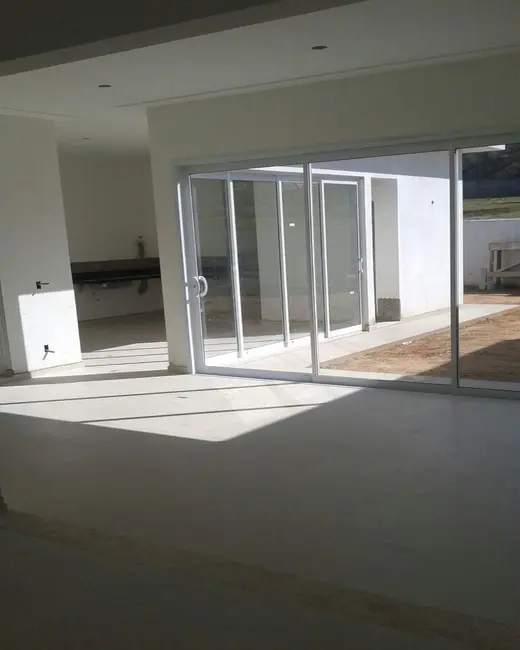 Foto 9 de Casa com 3 quartos à venda, 250m2 em Salto - SP