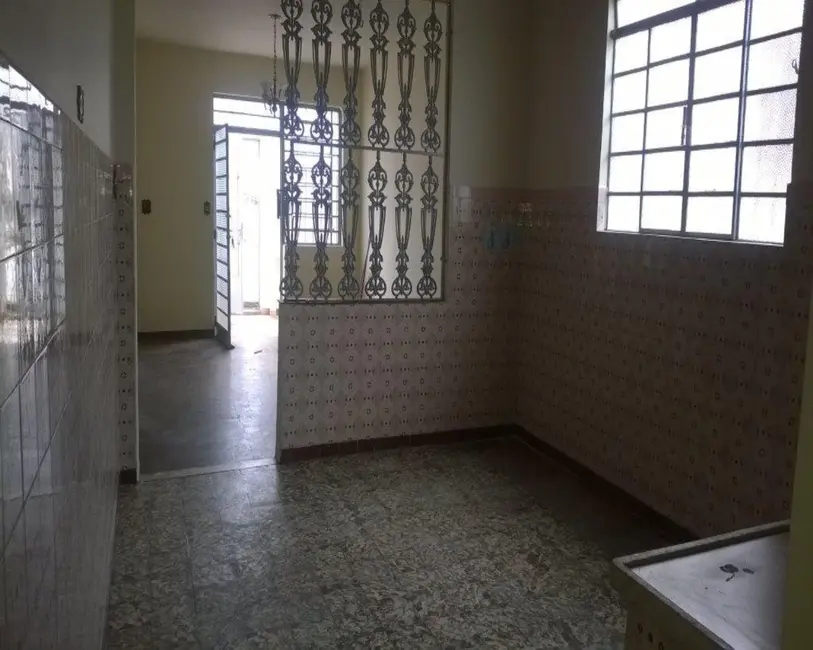 Foto 4 de Casa com 3 quartos à venda, 126m2 em Vila Cleto, Itu - SP