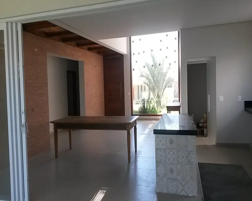 Foto 9 de Casa com 3 quartos à venda, 250m2 em Salto - SP