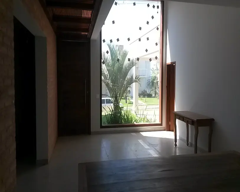 Foto 8 de Casa com 3 quartos à venda, 250m2 em Salto - SP