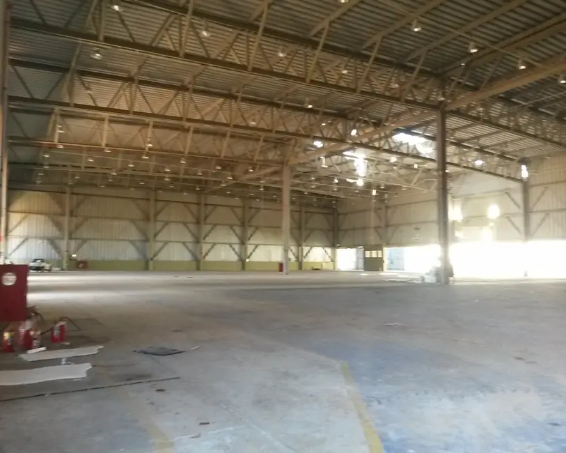 Foto 5 de Armazém / Galpão para alugar, 6500m2 em Éden, Sorocaba - SP