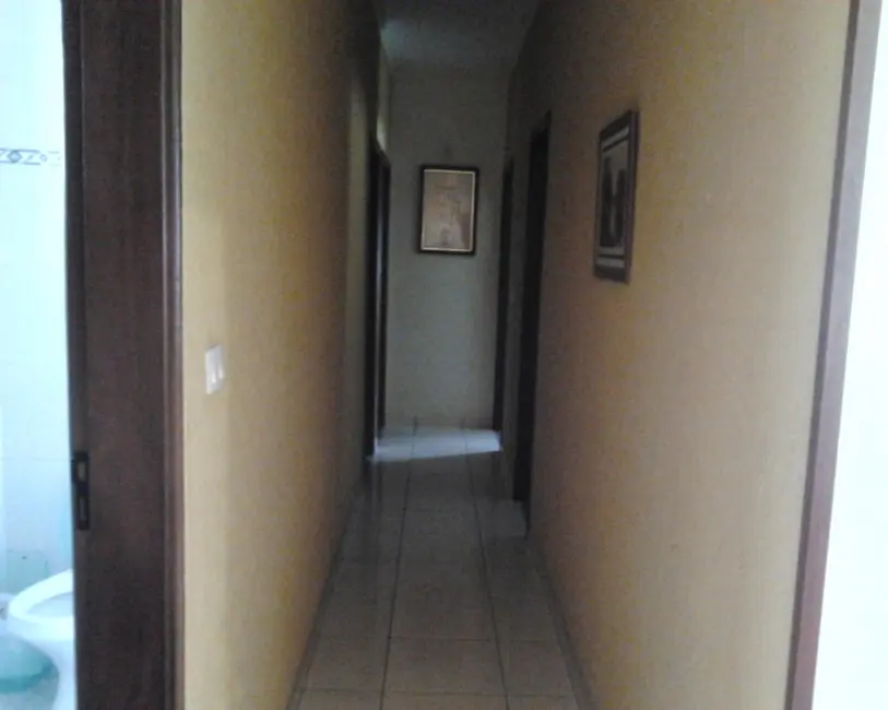 Casa com 3 quartos à venda, 210m2 em Vila Angélica, Sorocaba - SP - imagem 3 Foto 3 de Casa com 3 quartos à venda, 210m2 em Vila Angélica, Sorocaba - SP