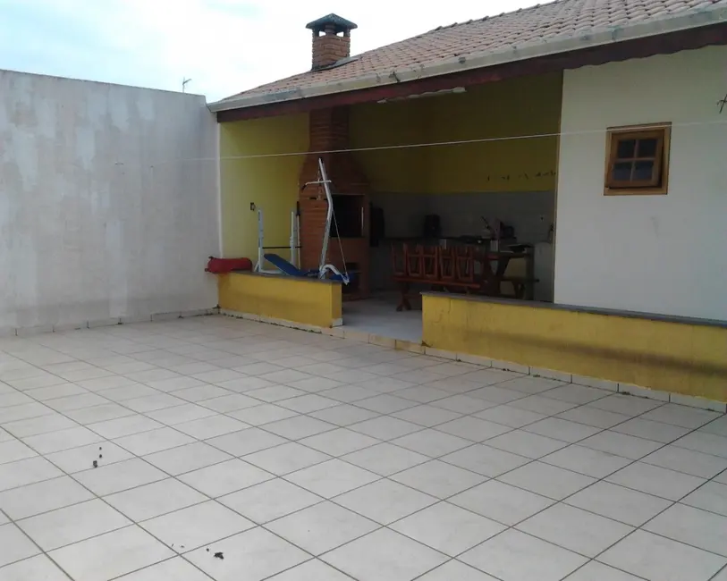 Casa com 3 quartos à venda, 210m2 em Vila Angélica, Sorocaba - SP - imagem 1 Foto 1 de Casa com 3 quartos à venda, 210m2 em Vila Angélica, Sorocaba - SP