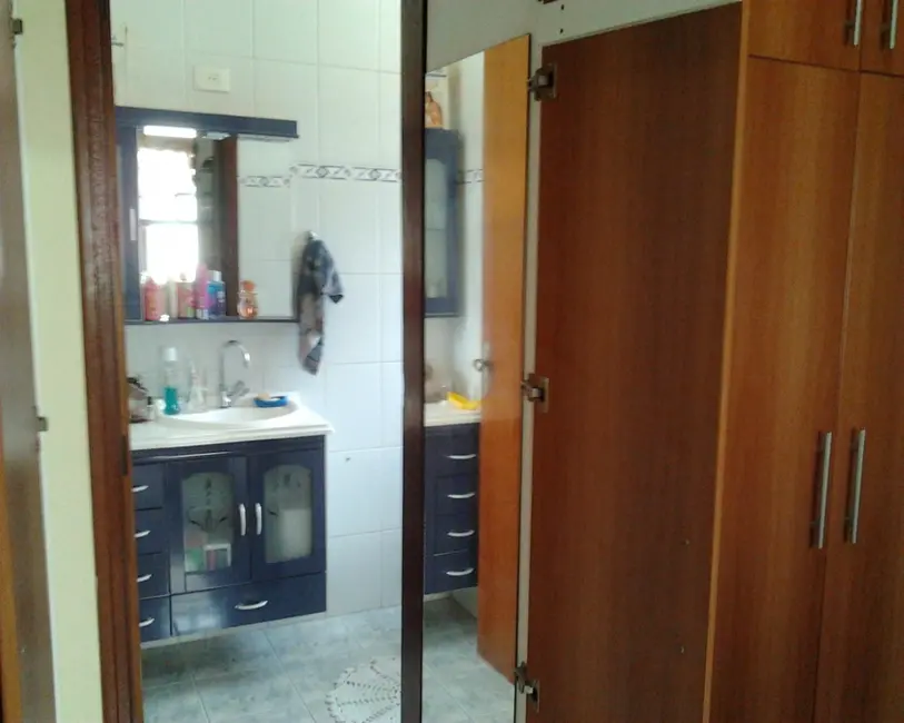 Casa com 3 quartos à venda, 210m2 em Vila Angélica, Sorocaba - SP - imagem 9 Foto 9 de Casa com 3 quartos à venda, 210m2 em Vila Angélica, Sorocaba - SP