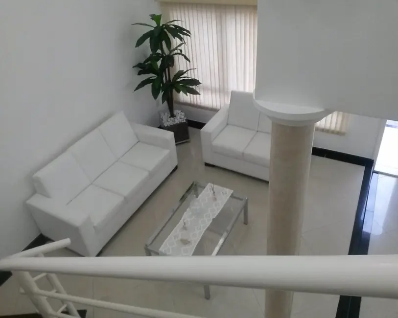 Foto 9 de Casa com 3 quartos à venda, 303m2 em Salto - SP