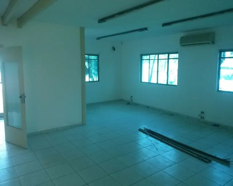 Armazém / Galpão para alugar, 1000m2 em Salto - SP - imagem 8 Foto 8 de Armazém / Galpão para alugar, 1000m2 em Salto - SP