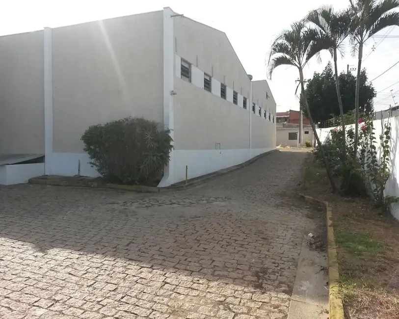 Armazém / Galpão para alugar, 1000m2 em Salto - SP - imagem 4 Foto 4 de Armazém / Galpão para alugar, 1000m2 em Salto - SP