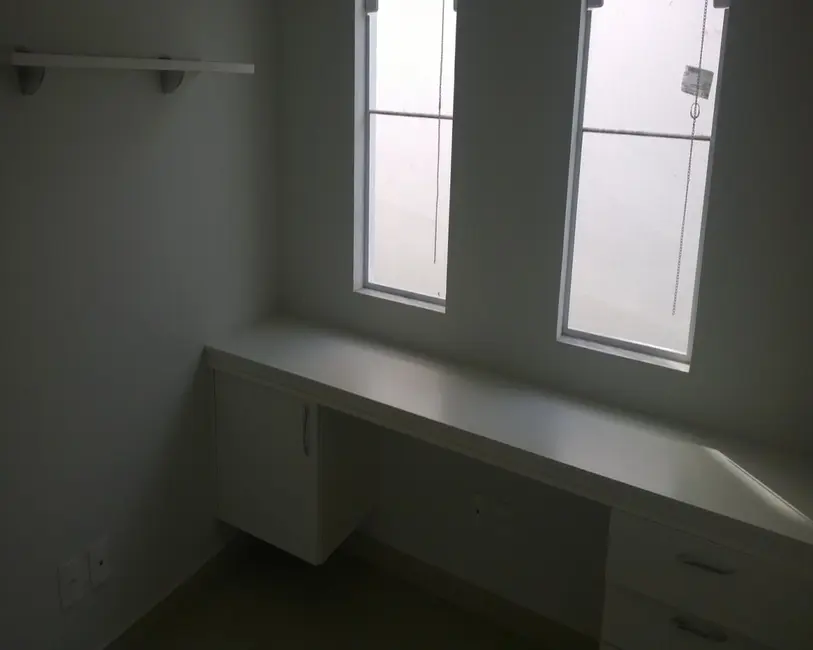Foto 4 de Casa com 4 quartos à venda, 328m2 em Jardim Theodora, Itu - SP