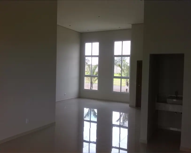 Foto 7 de Casa com 3 quartos à venda, 235m2 em Salto - SP